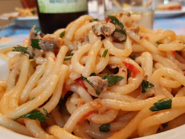 Pasta fresca con le vongole