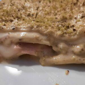 Lasagna fresca con pistacchio e mortadella