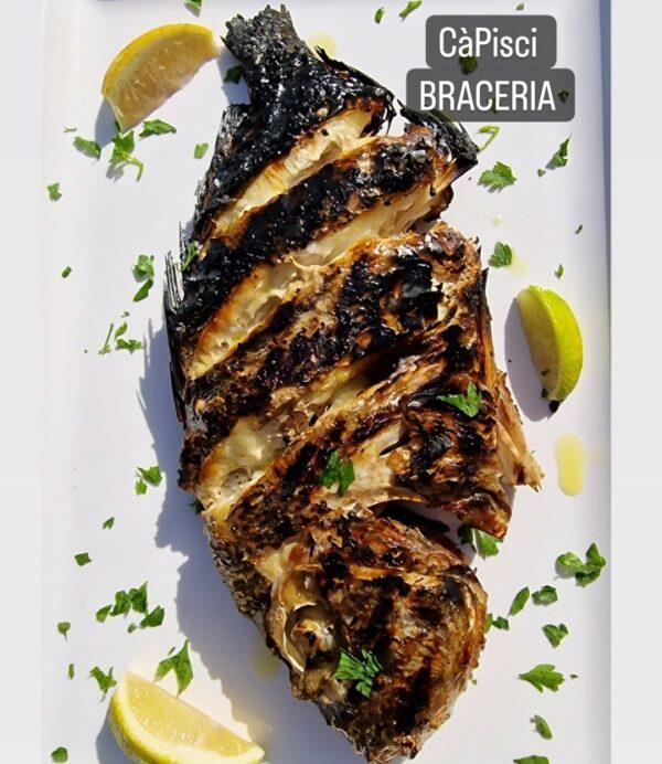 Pesce alla brace, orata